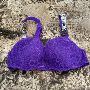 Victoria’s Secret purple push up bra, size 32B, NWT.